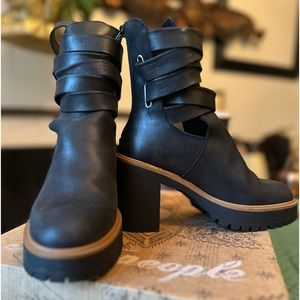 Free people, black leather boots